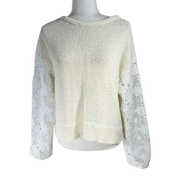 White + Warren Medium *White Floral Lace Sleeve Pullover Sweater Size - Picture 1 of 13